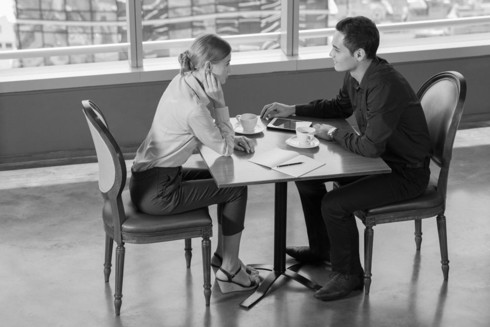 Équipe marephytoniq travaillant sur l'optimisation des processus financiers